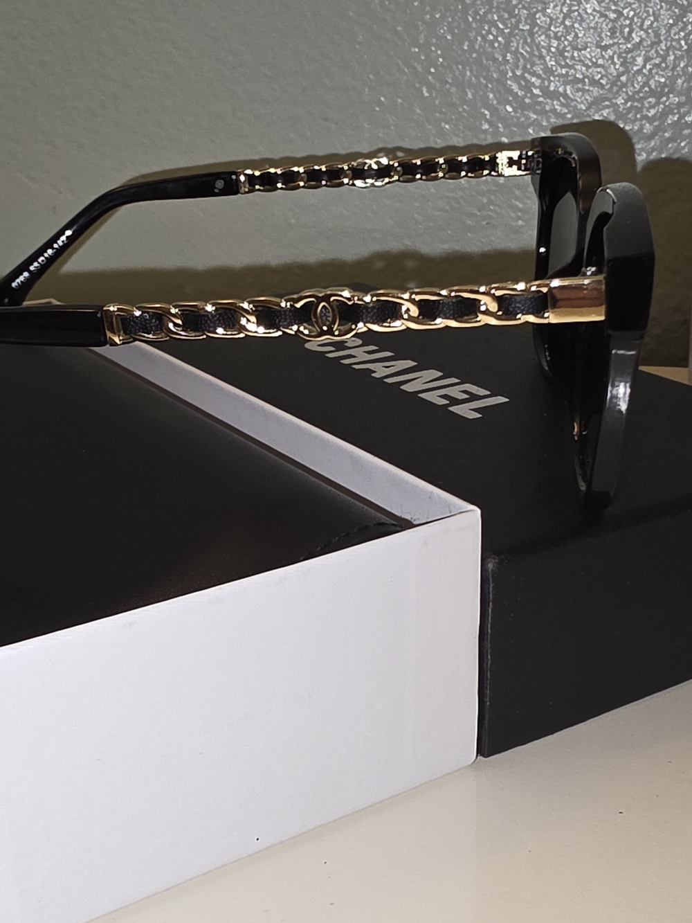 CHANEL Black Sunglasses with Gold Chain Temples - Picture 2 of 5